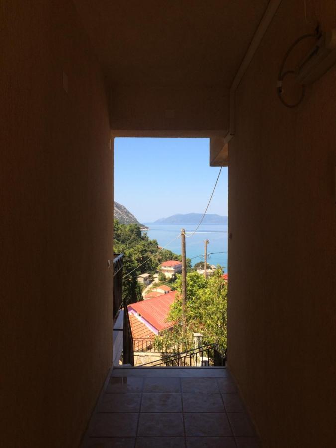 Giannatos' Studios - Makis Poros  Ngoại thất bức ảnh
