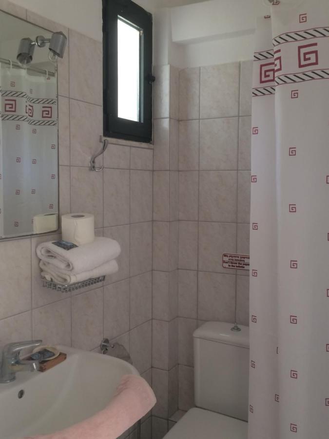 Giannatos' Studios - Makis Poros  Ngoại thất bức ảnh