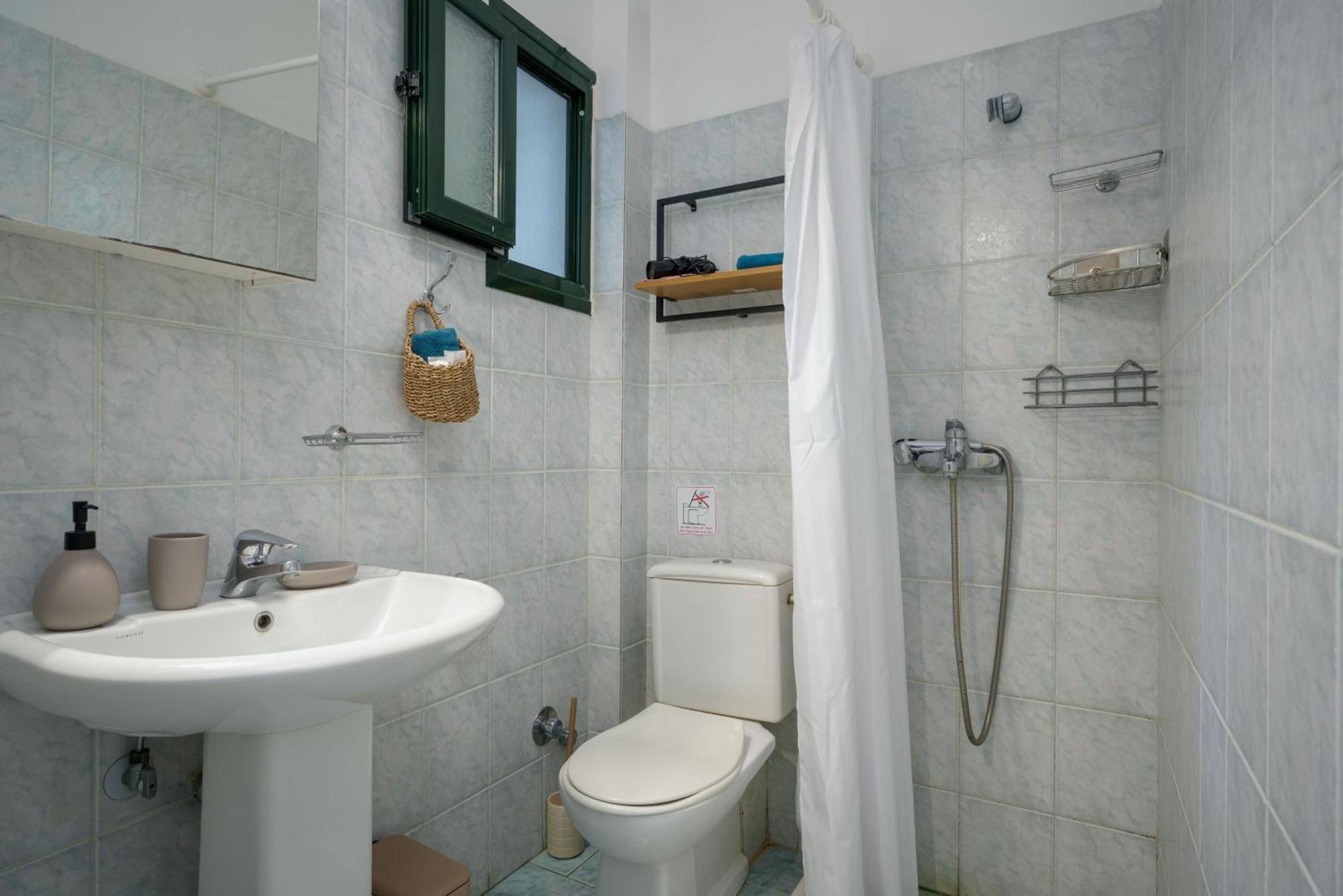 Giannatos' Studios - Makis Poros  Ngoại thất bức ảnh